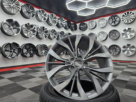 17" 5x114 Hy061 Gunmetal Machine face