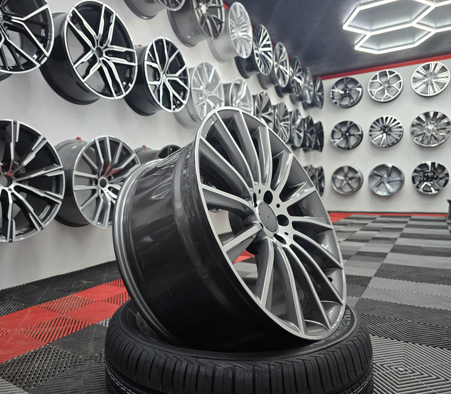 19" C63 Twist Style Alloy Wheels