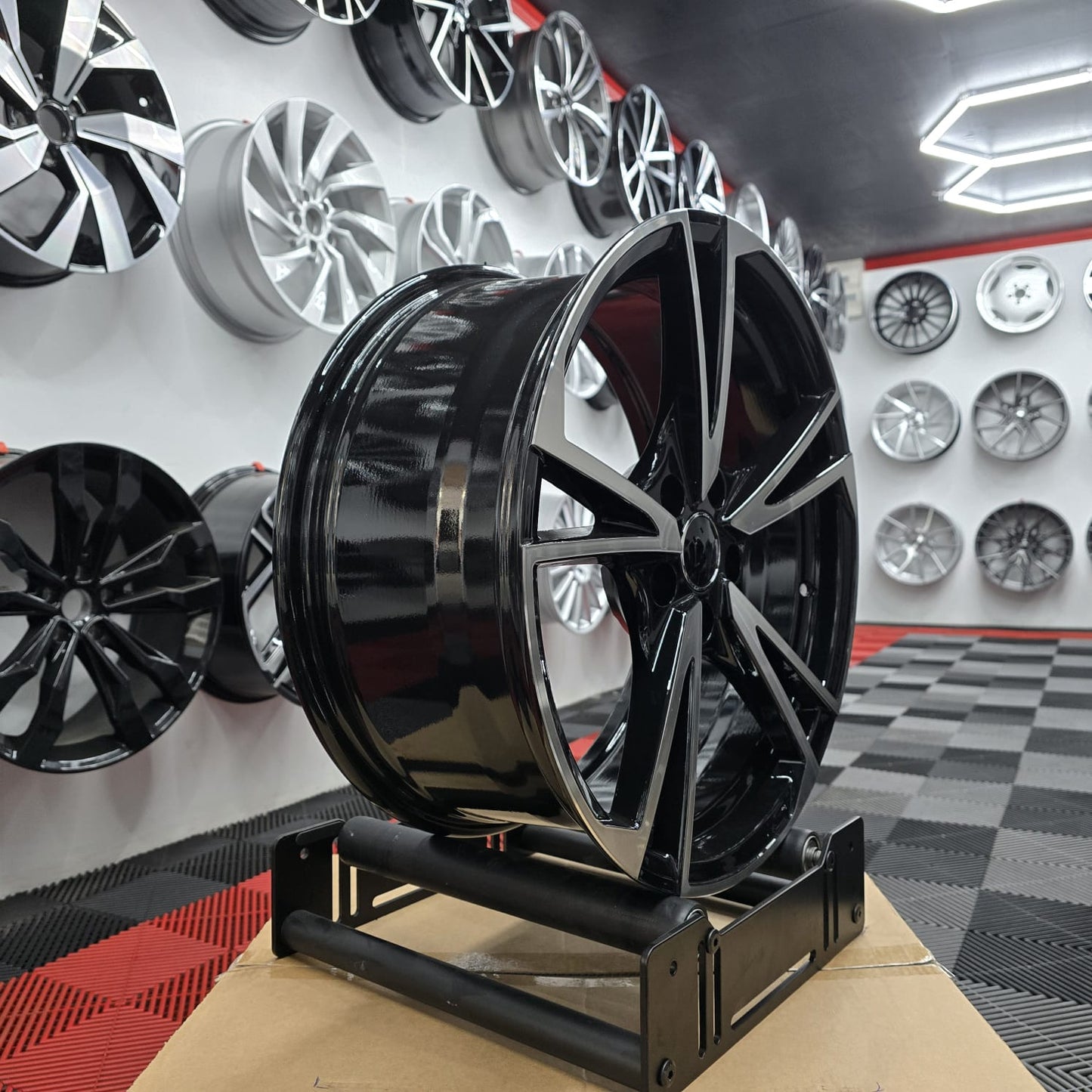 19" Audi 230483 Style Alloy Wheels..
