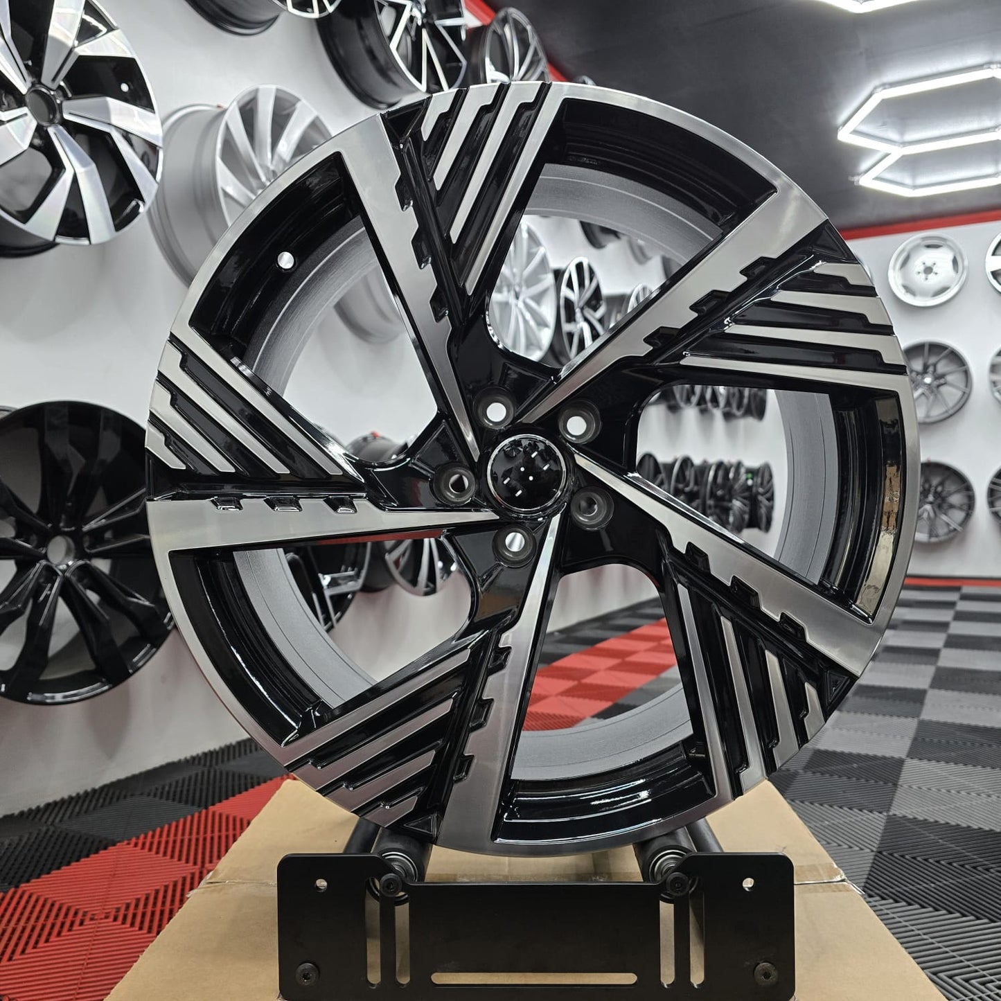 19" Audi 230484 Style Alloy Wheels..