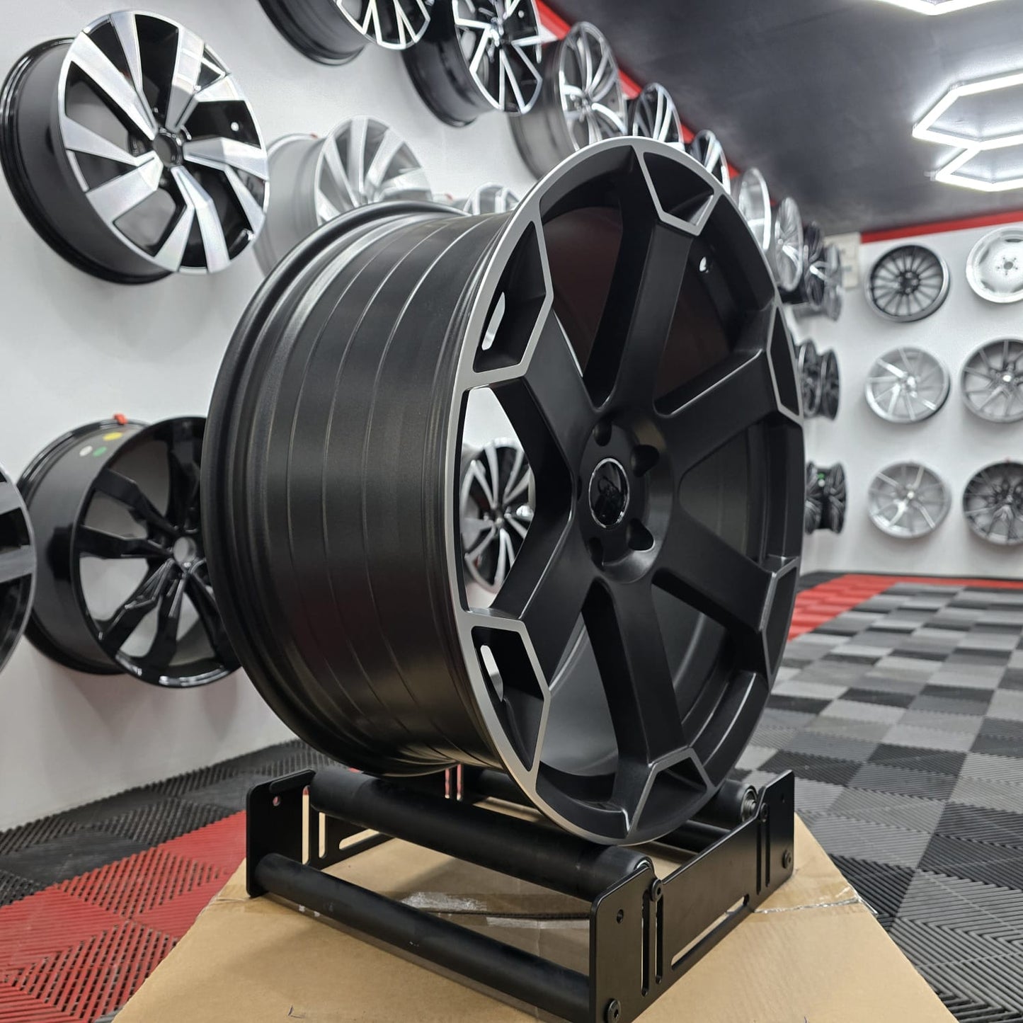 RS6 New Style Alloy Wheel 20"
