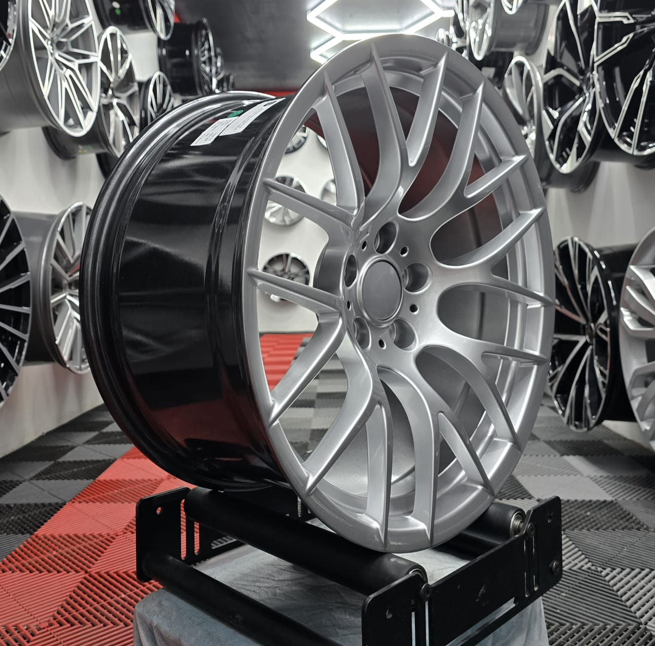 19" 33F067 Style Alloy Wheels Silver