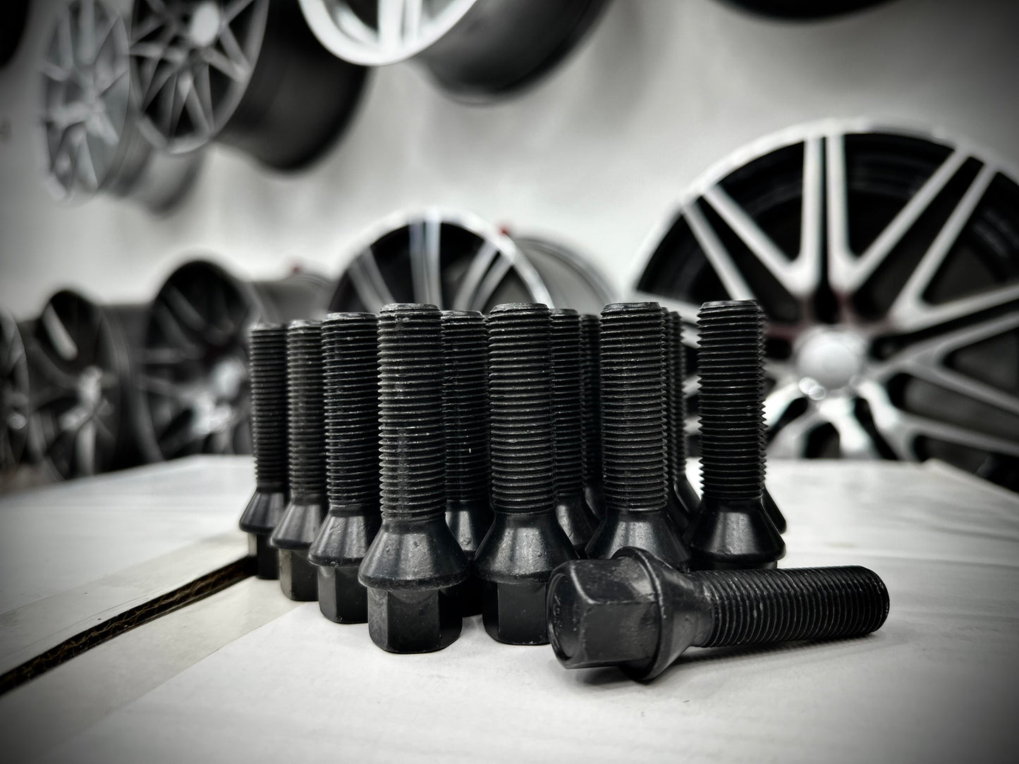 14x1.25mm Bolt 45mm (Black) 60 Deg Taper