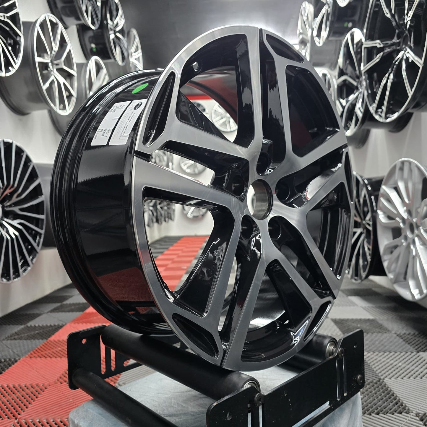 16" 84085 Alloy Wheels 5x108 Black machine Face
