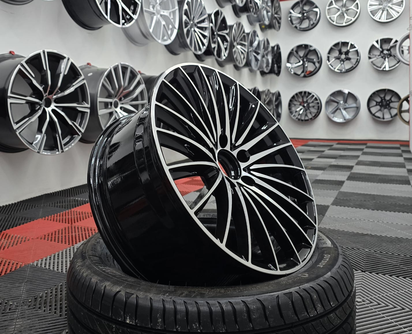 18" C63 Type II Alloy Wheels Black