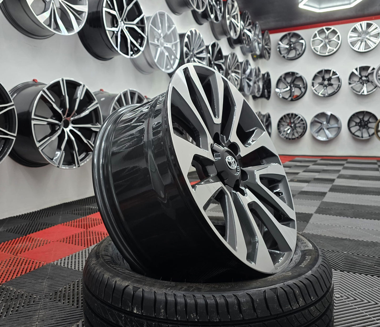 20" Business Style LT Wheels