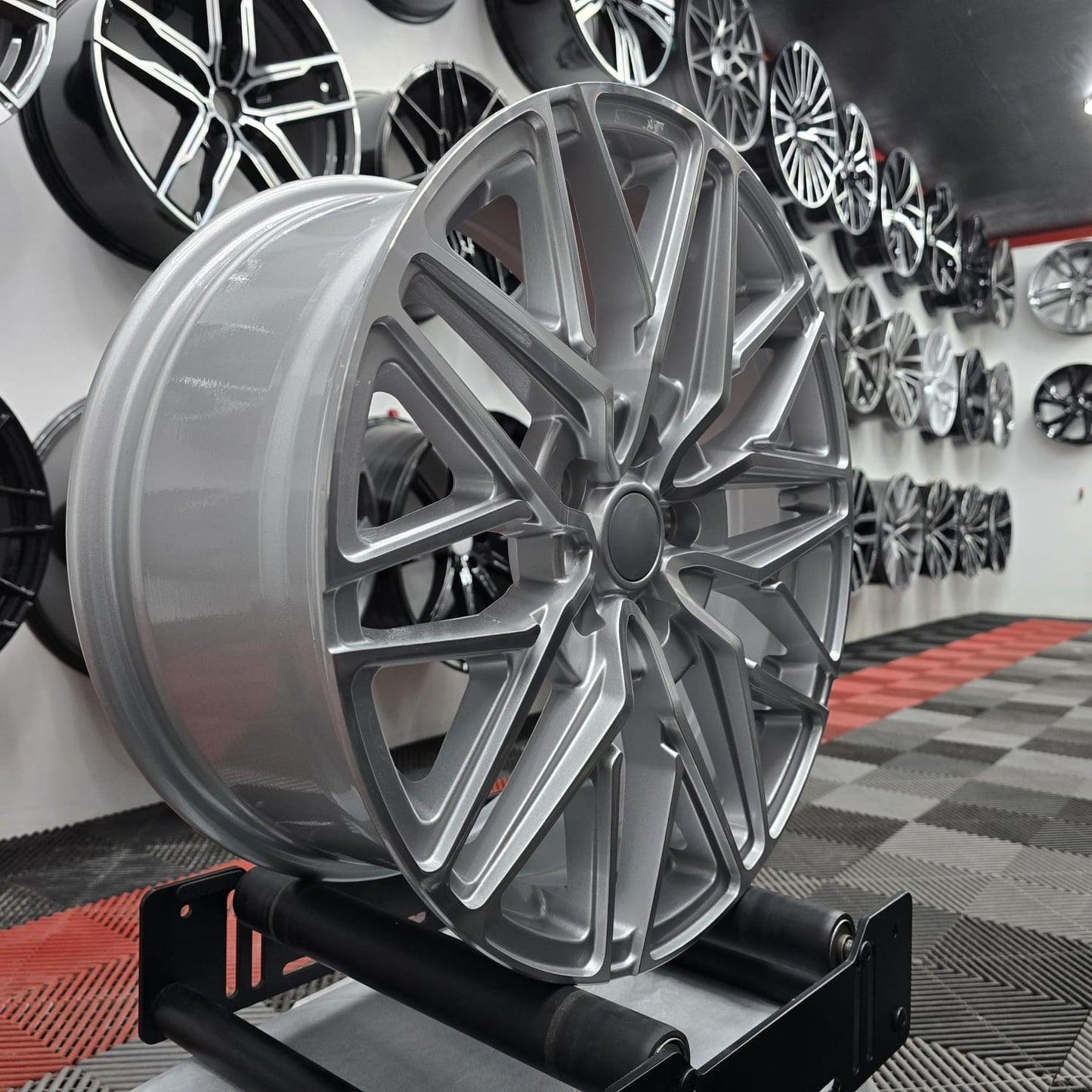 18" 5X108 230361 Style Alloy Wheels EXTRA LOAD