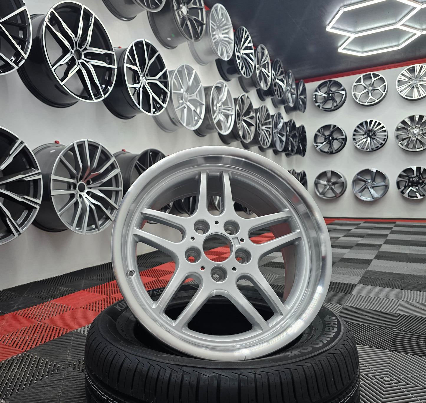 17" Parallel Style Alloy Wheels