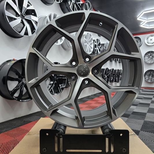 18" Audi 334 Style Alloy Wheels Grey Machine cut face