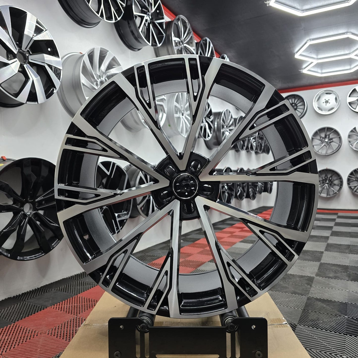 20" Audi 230106 Style Wheels