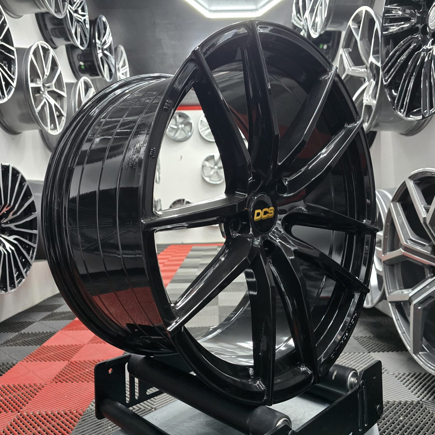 20" DCS750 Style Alloy Wheels BLACK