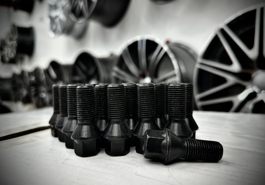 14x1.5mm Bolts 28mm (Black) 60 Deg Taper