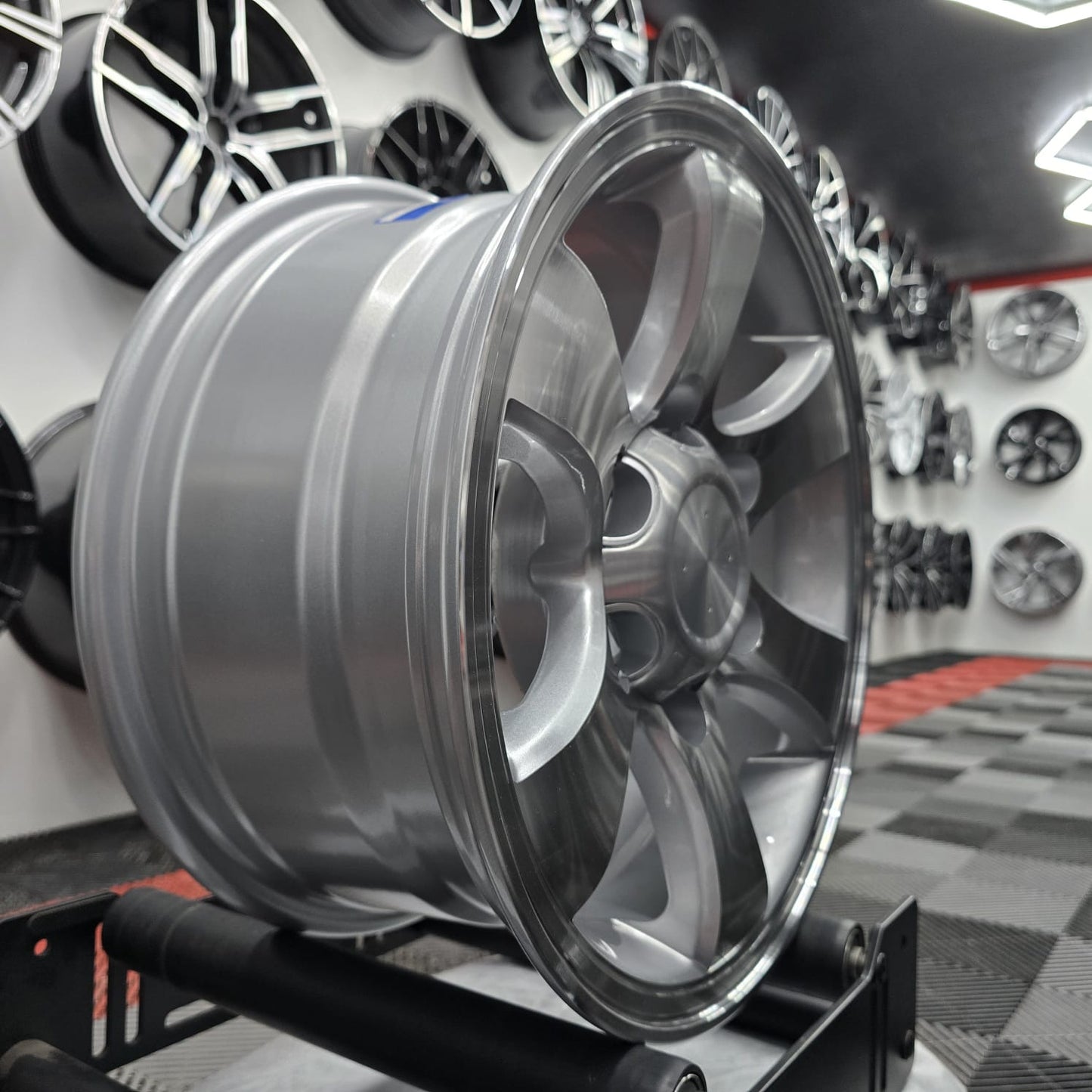 15" 6X139 726 STYLE ALLOY WHEELS SLIVER/MF
