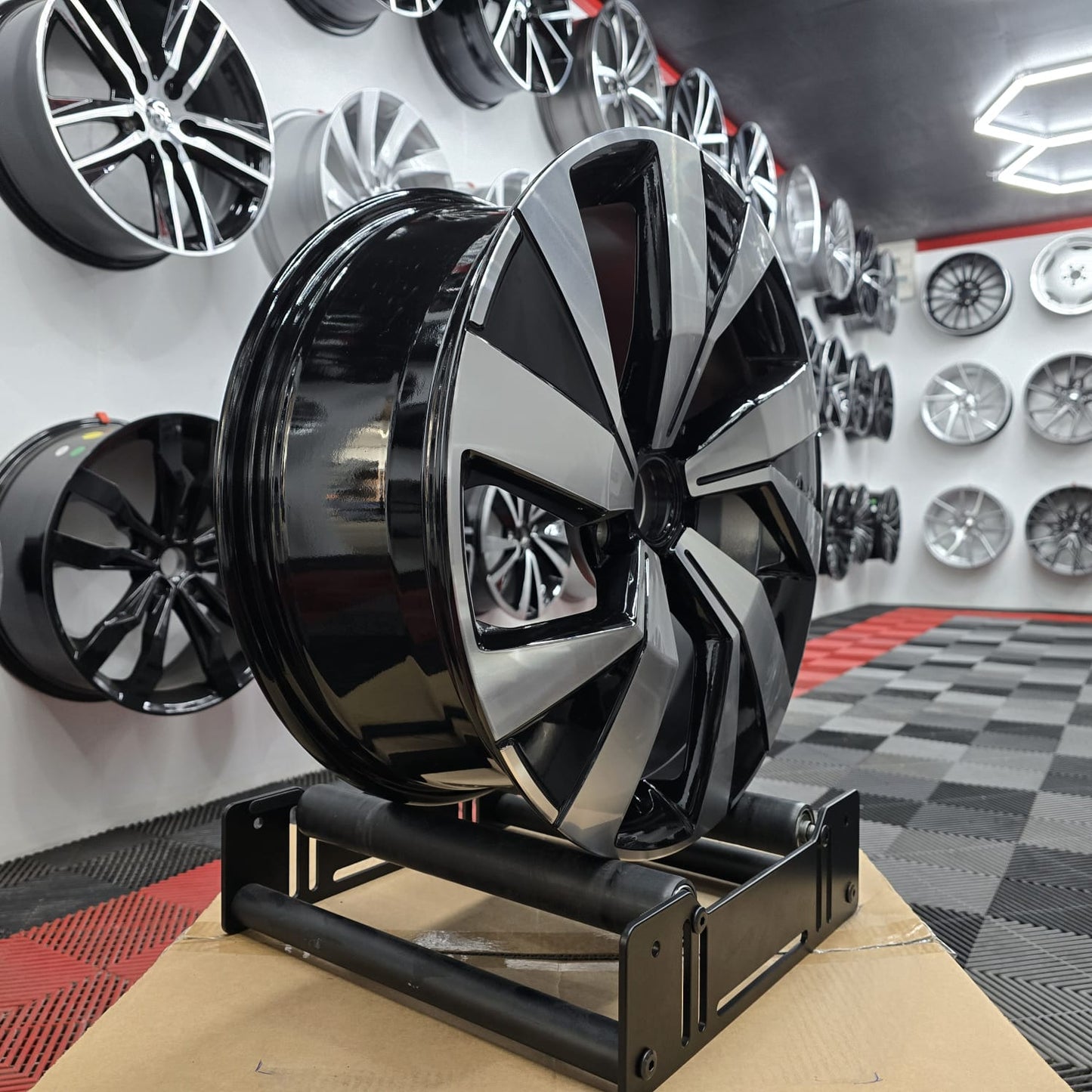 18" 5x112 (644) Alloy Wheels