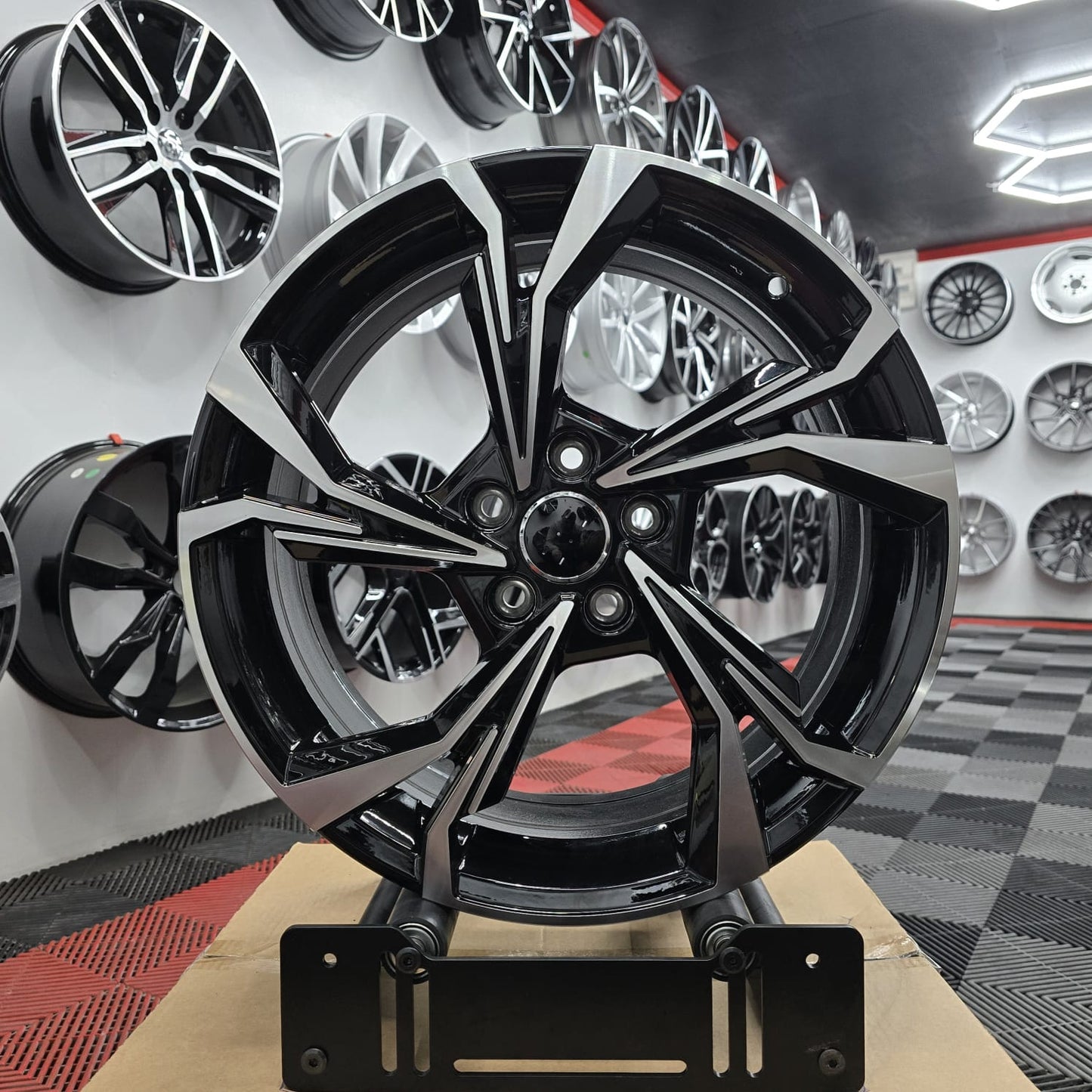 19" Audi 230113 Style Alloy Wheels black machine face