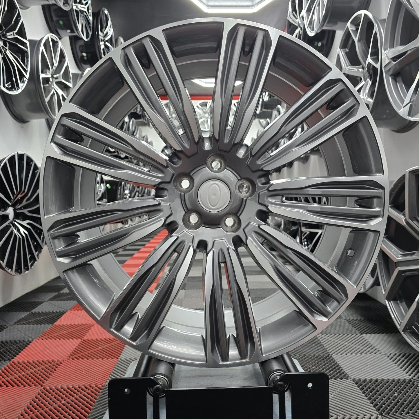 22" 5x120  390122 Alloy wheels Gunmetal machine face