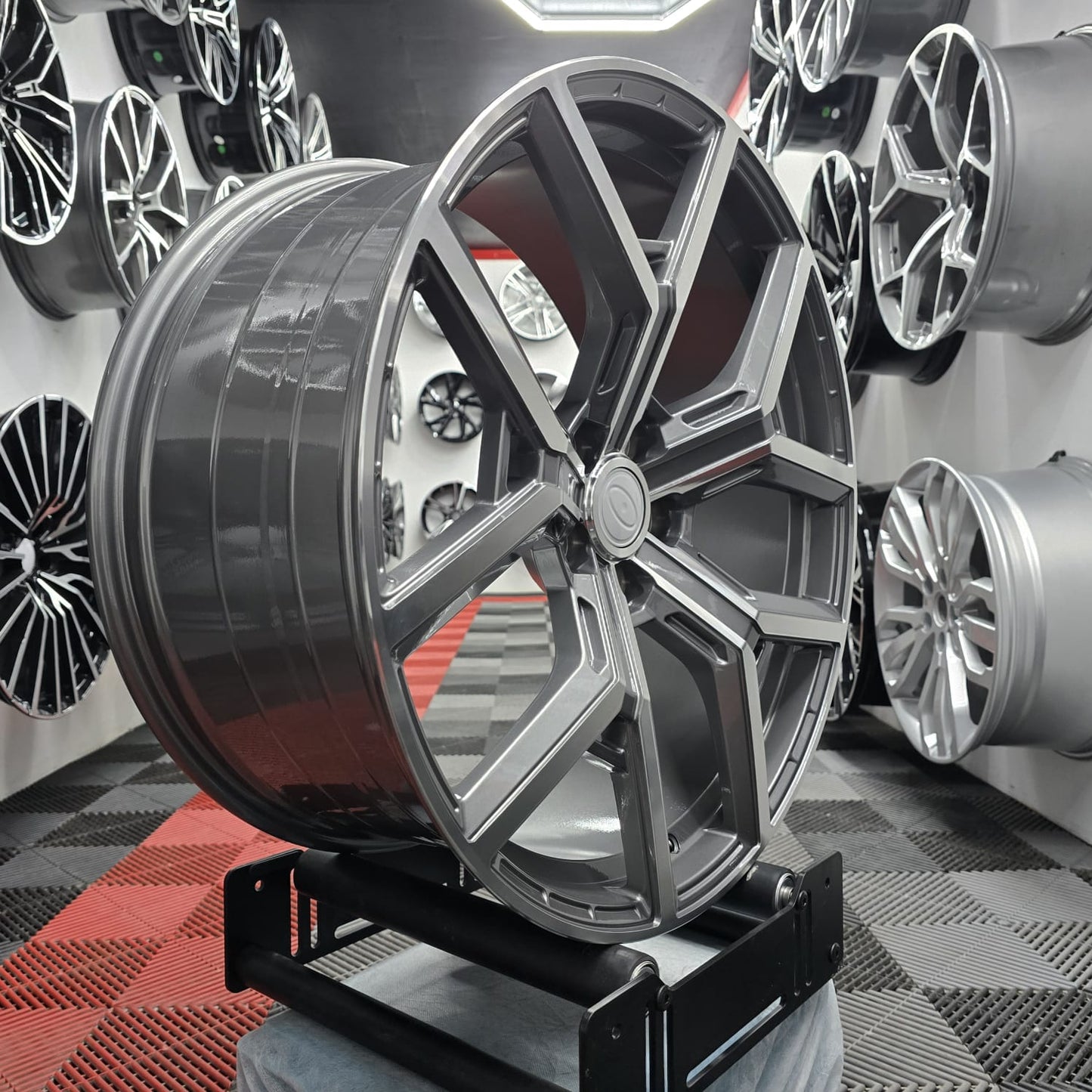 22" 5x120  396673 Alloy wheels GunMetal machine face