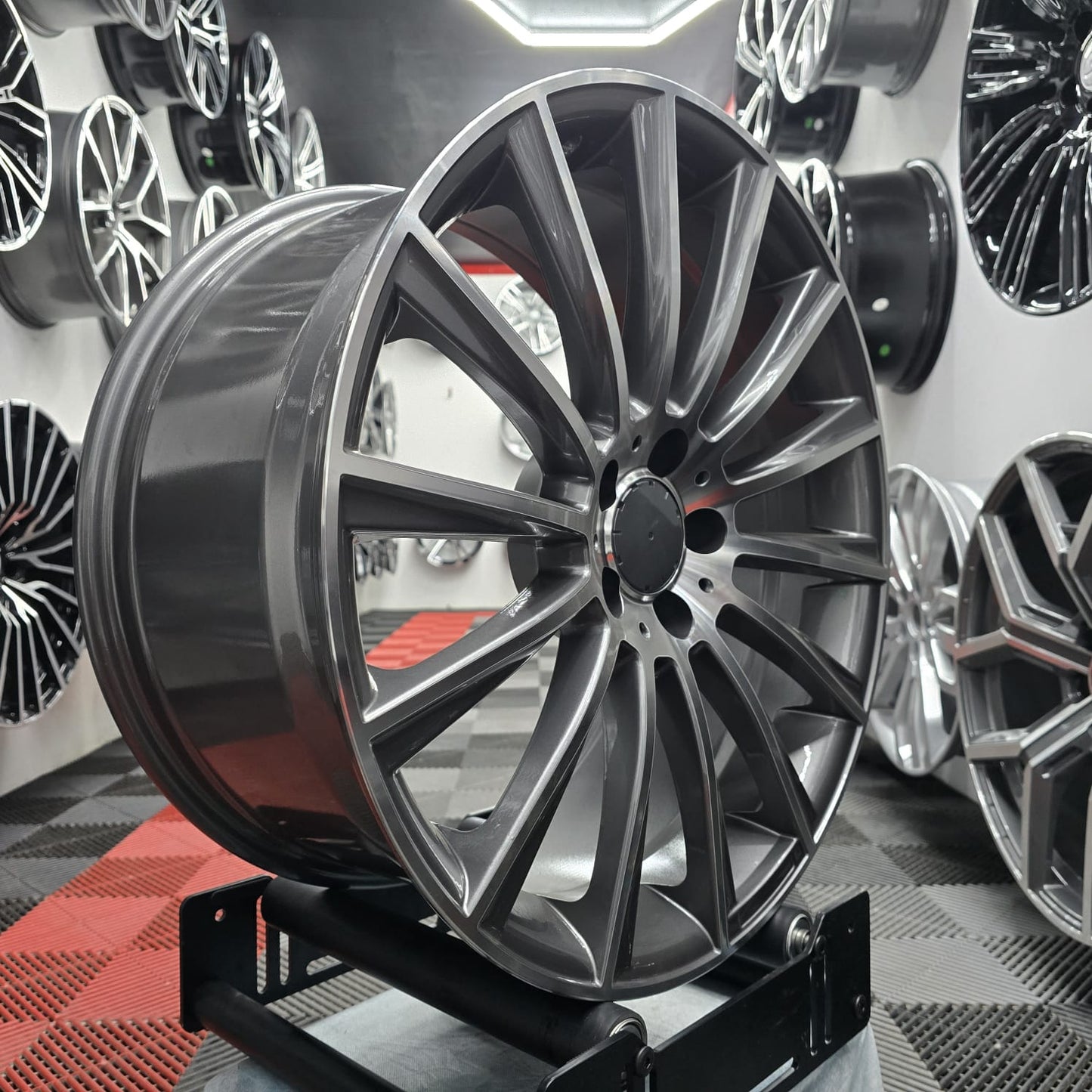 20" C63 Twist Style Alloy Wheels