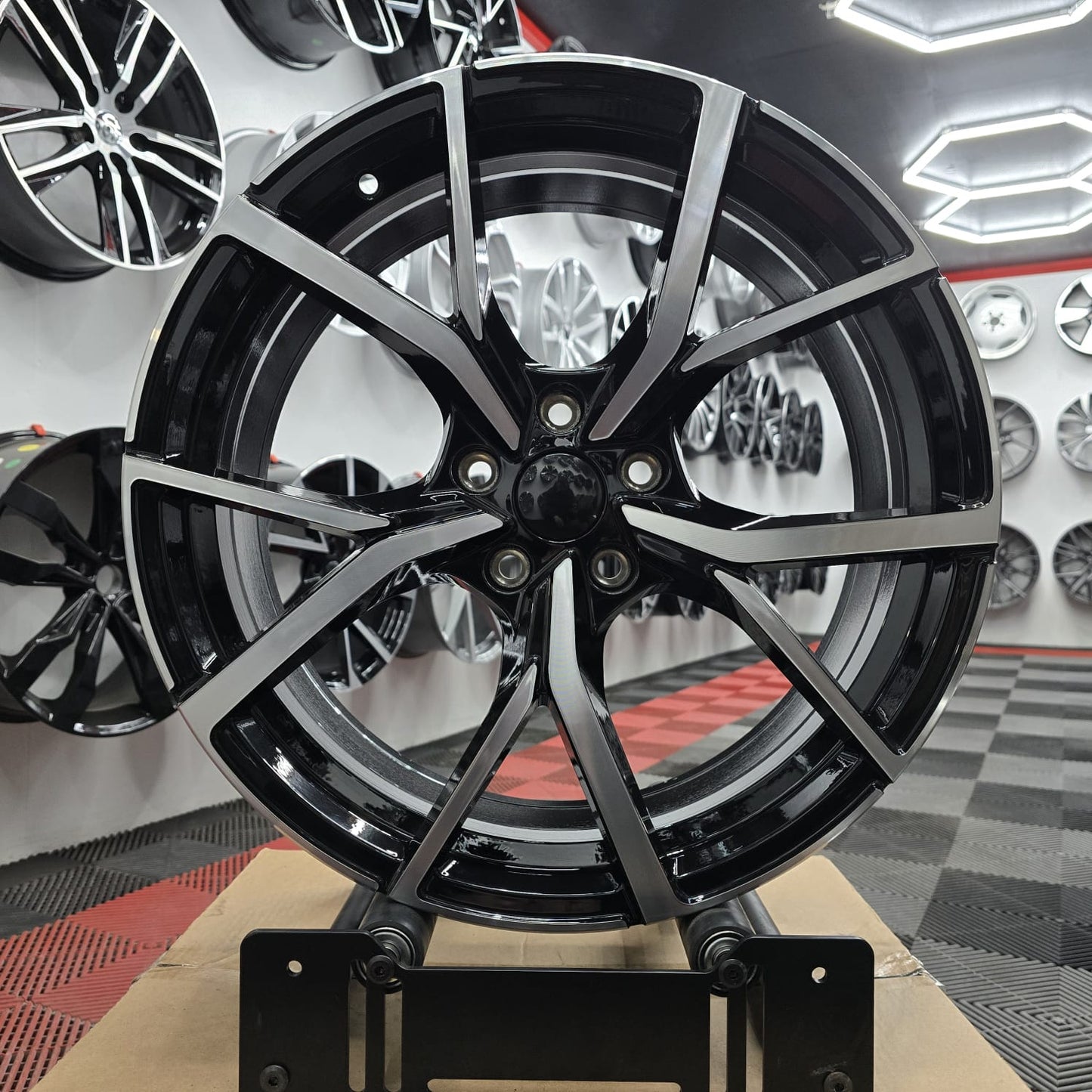 19" 5x112 396500 Style Alloy Wheels BLK/ Machine face